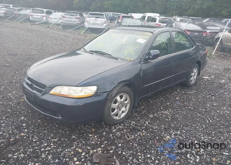 2000 Honda Accord 2.3 Ex from USA, damaged, VIN 1HGCG6683YA102232